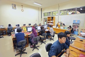 Digital Language Laboratory